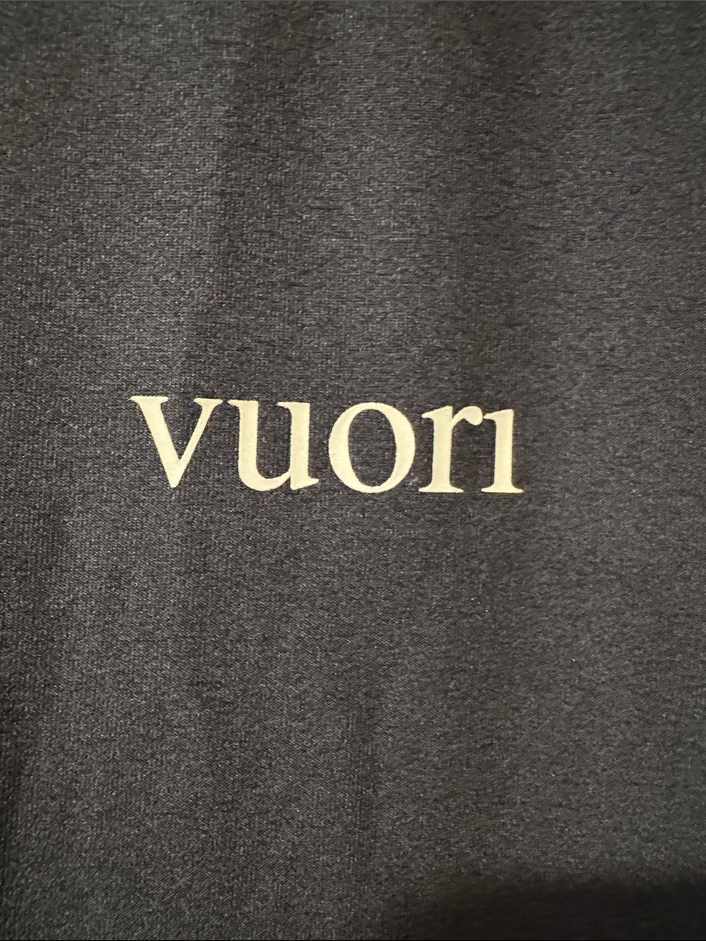 Vuori Men's Short-Sleeve Uluwatu 2.0 Water Tee Medium - Picture 3 of 7